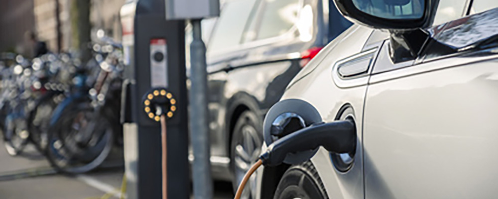 Animation conduite véhicule électrique ou hybride